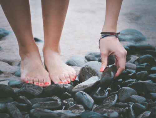 pexels-beach-1836461_1920